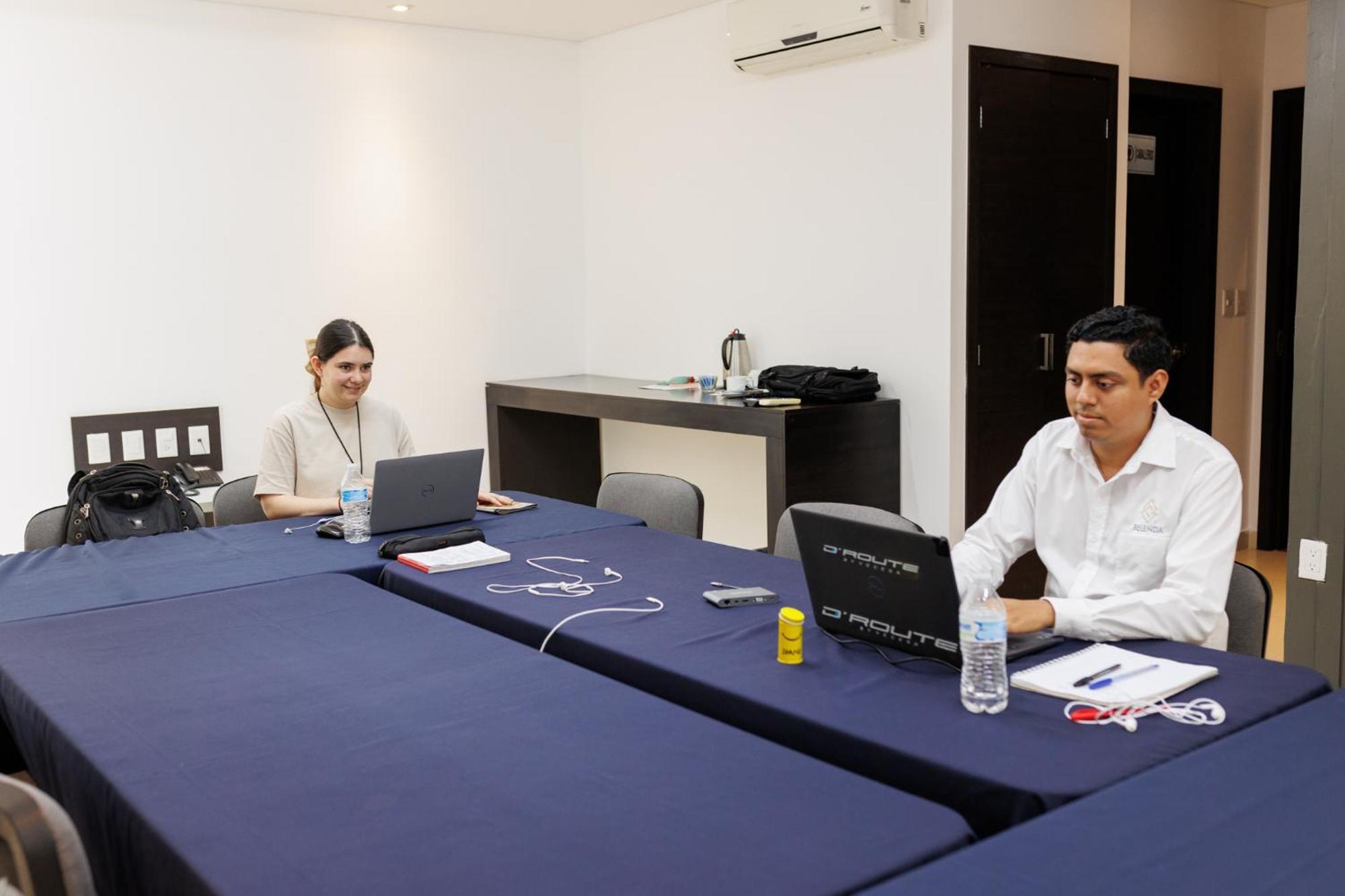 ディべルソ ホテル ＆ ヴィラス Tuxtla Gutiérrez エクステリア 写真